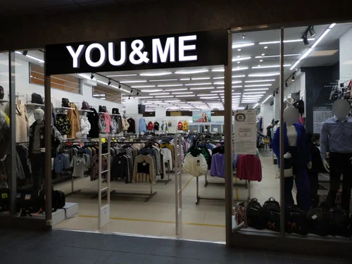 Магазин одежды «You&Me» (Россия, Санкт-Петербург) — супер